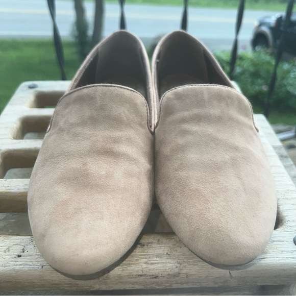 Birdies Shoes Womens 7.5 Tan Suede Leather Flats Quilted Lining Slip Resisitant - Picture 3 of 11